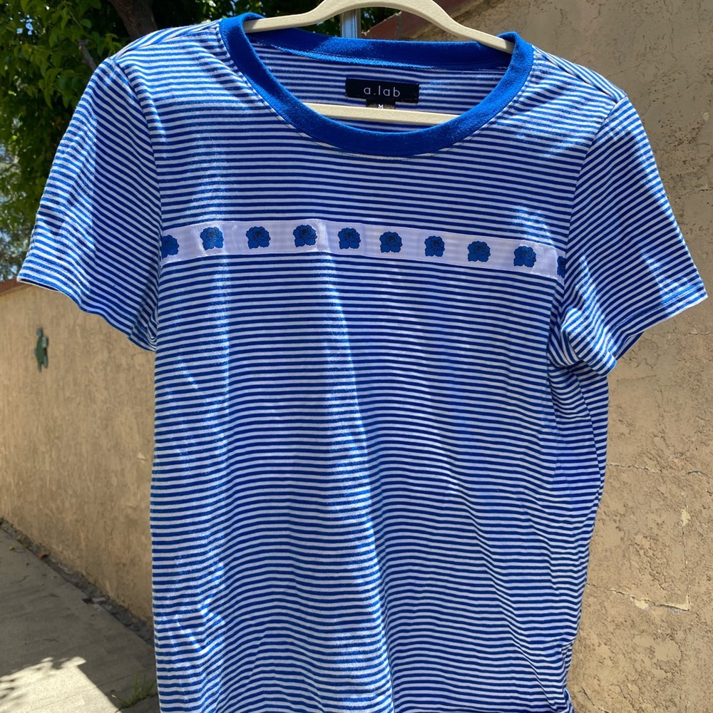 Zumiez blue and white striped shirt